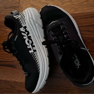 Hoka Rincon 2, size 7, black
